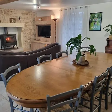 Spacieuse Maison De Campagne